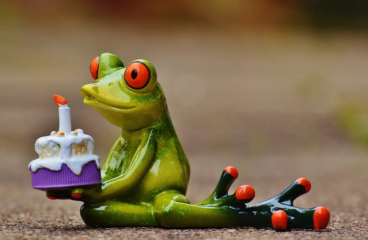 happy birthday, date of birth, frog, congratulation, greeting card, fun, multicoloured, happiness, congratulations, candle, cake, greeting, birthday candles, birthday cake, figure,. Athletes with march birthdays from major sports