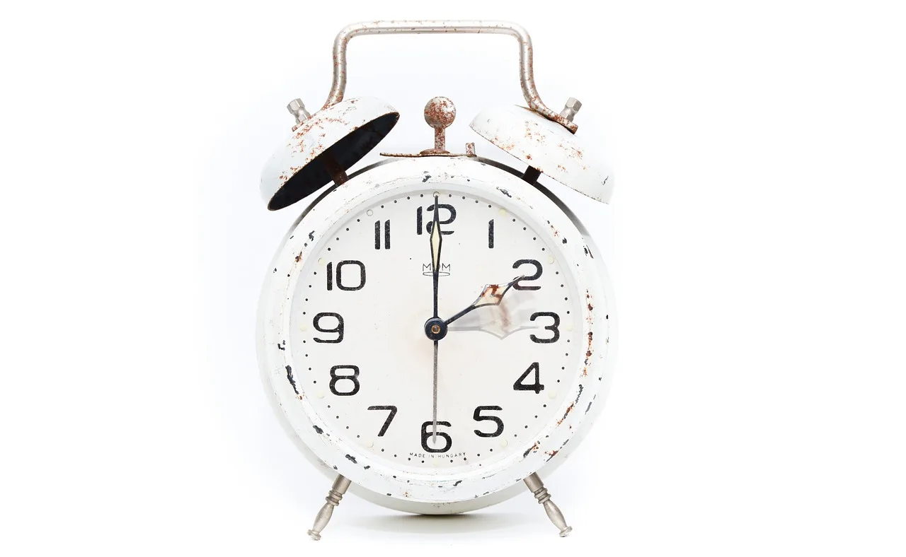 alarm clock, winter time change, time change, summer time, pointer, time, clock, clock change, minute hand, hour hand, alarm clock, alarm clock, alarm clock, alarm clock, alarm clock, time change, summer time, clock, clock, clock, clock. Celebrity Birth Date Time Zones: Why Records Disagree