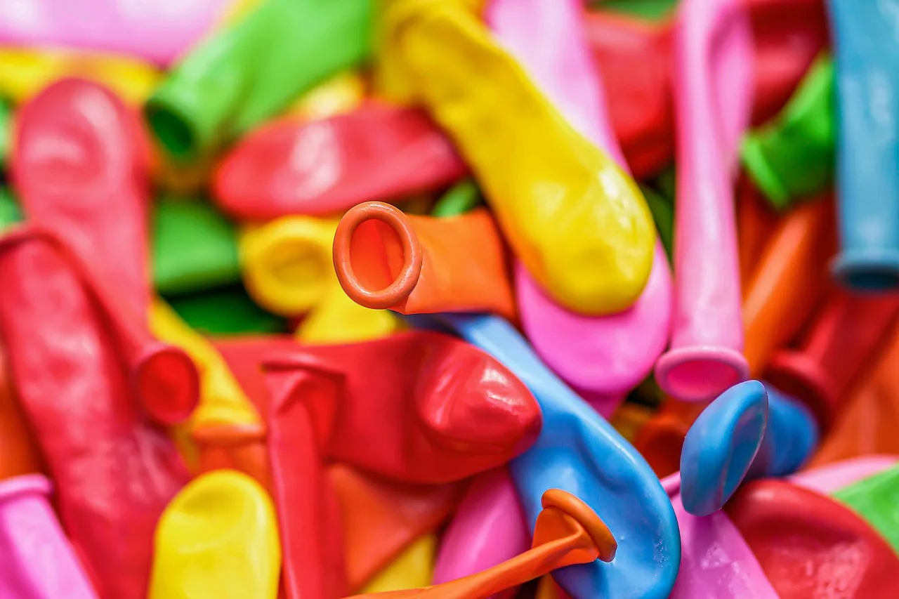 balloons, date of birth, balloon, rubber, to celebrate, silicone, multicoloured, celebrate, close up, balloons, balloons, balloons, balloons, balloons, balloon, balloon, balloon, balloon, rubber. When is extra scrutiny worth it for May birthdays?
